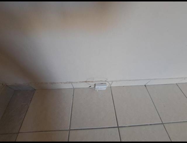 2 BEDROOM PROPERTY TO RENT IN OVERPORT